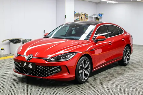 Volkswagen Lamando L 280TSI DSG Cool Spicy, 2022 год, автомобиль из Китая