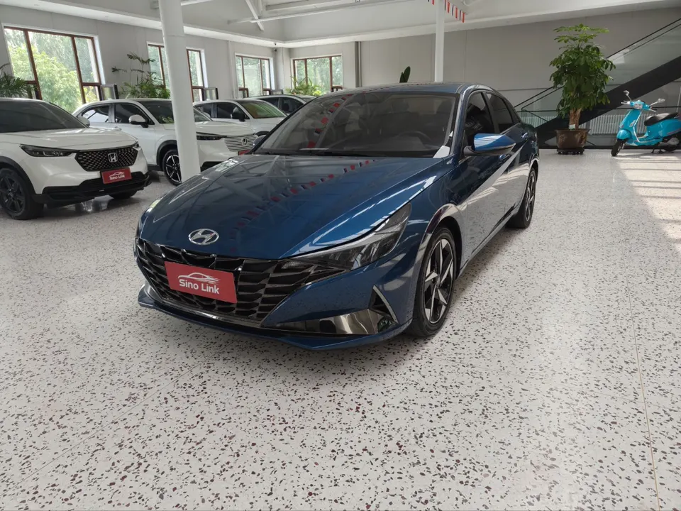 Hyundai Elantra 2022 1.5L CVT LUX Premium, 2023 год, автомобиль из Китая