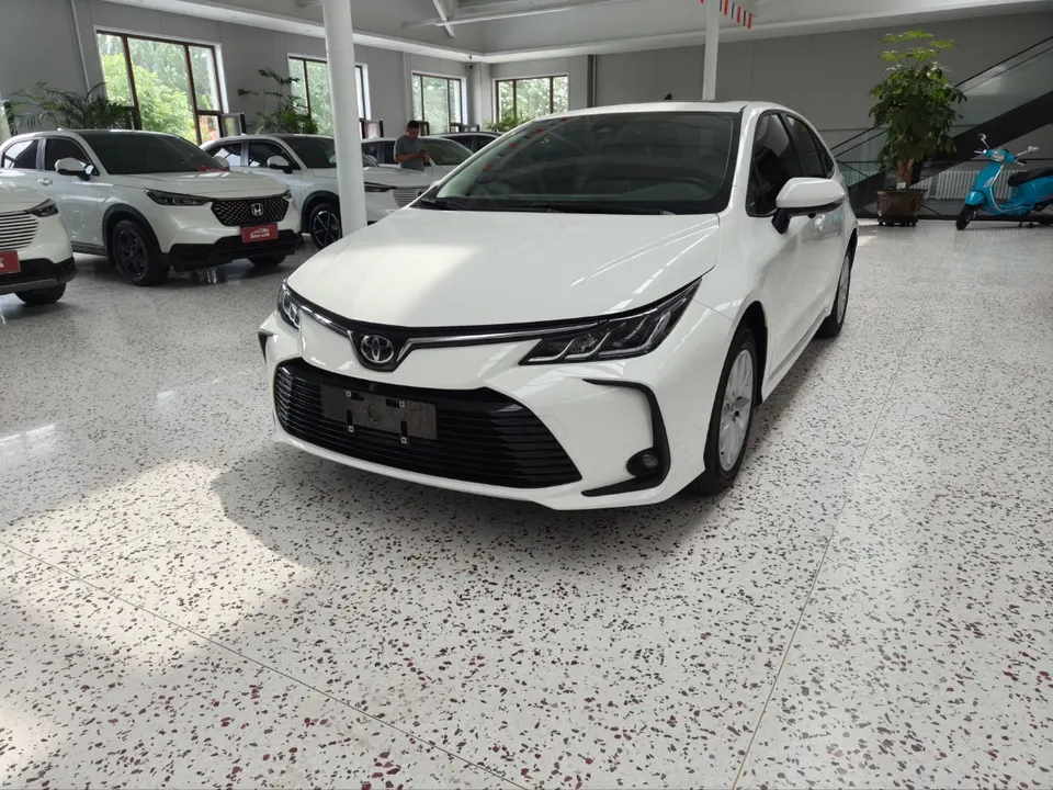 Toyota Corolla 2021 1.2T Elite PLUS, 2022 год, автомобиль из Китая