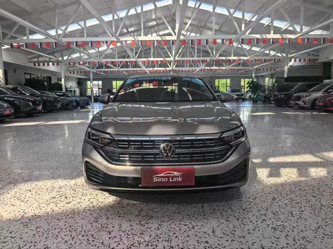 Volkswagen Sagitar 280 TSI DSG Transcend, 2022 год, автомобиль из Китая