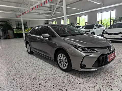 Toyota Corolla 1.2 -CVT Elite PLUS, 2022 год, автомобиль из Китая