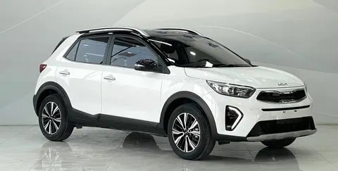 Kia Stonic, 2022 год, автомобиль из Китая