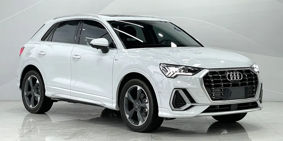 Audi Q3, 2022 год, автомобиль из Китая